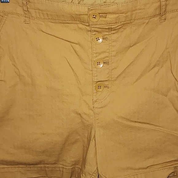 Old Navy Button Fly Yellow Gold Shorts Size 16 - Picture 2 of 6